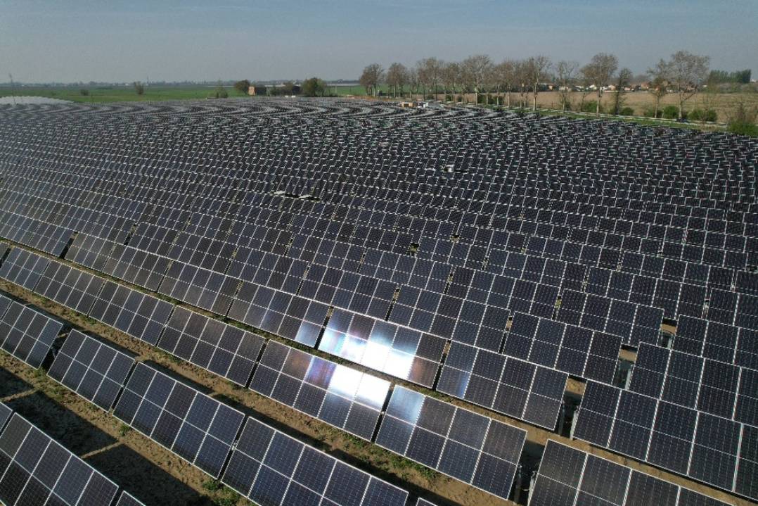 Gruppo Hera: a Bondeno un parco fotovoltaico per la produzione di energia green