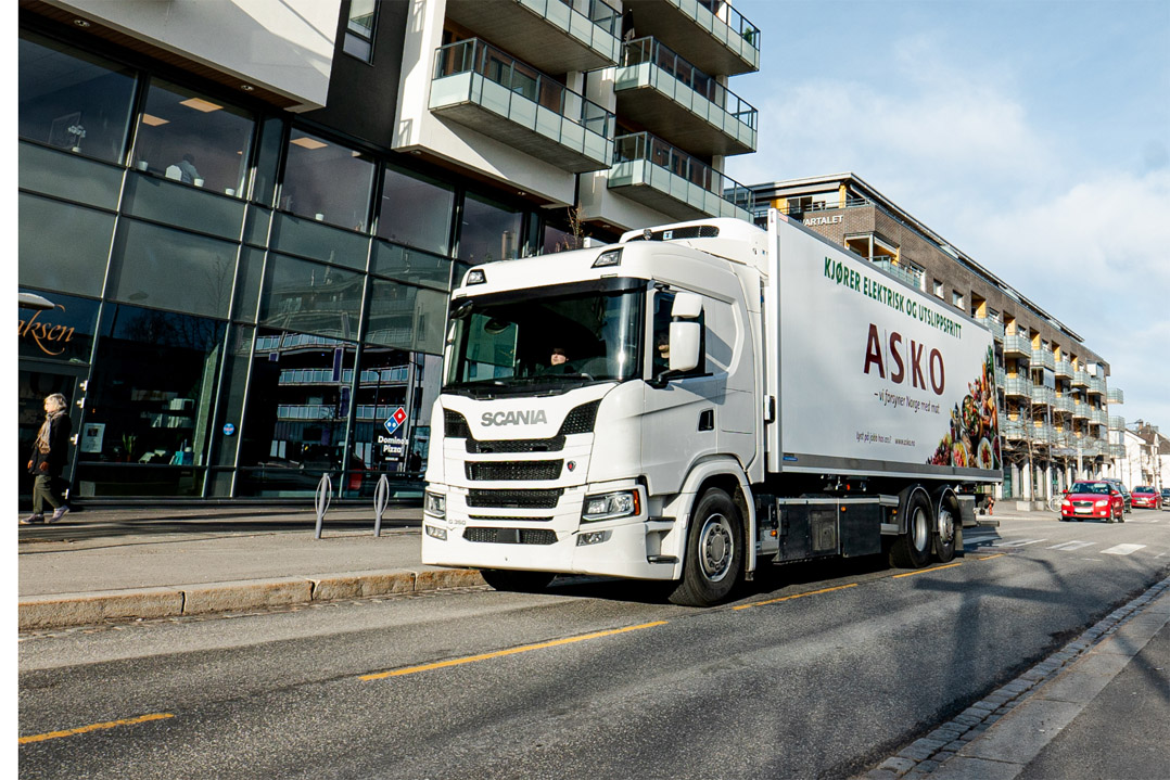 ASKO presenta i nuovi veicoli elettrici Scania con celle a combustibile a idrogeno