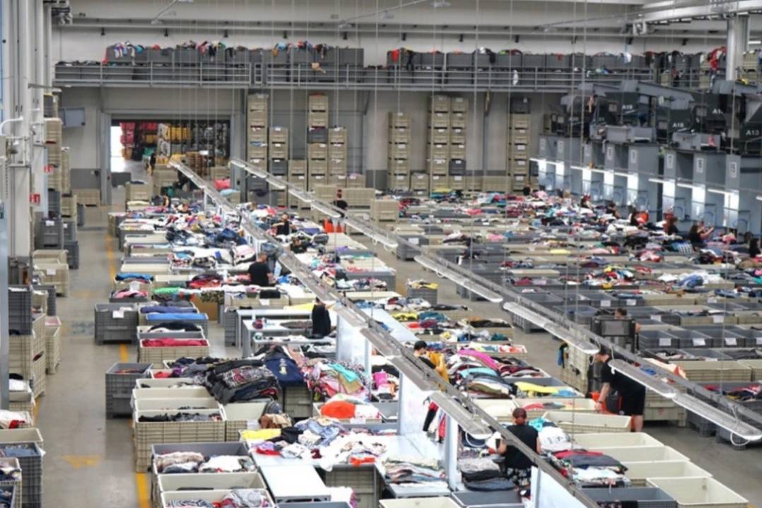 La “filiera dei rifiuti tessili urbani” sbarca a Ecomondo