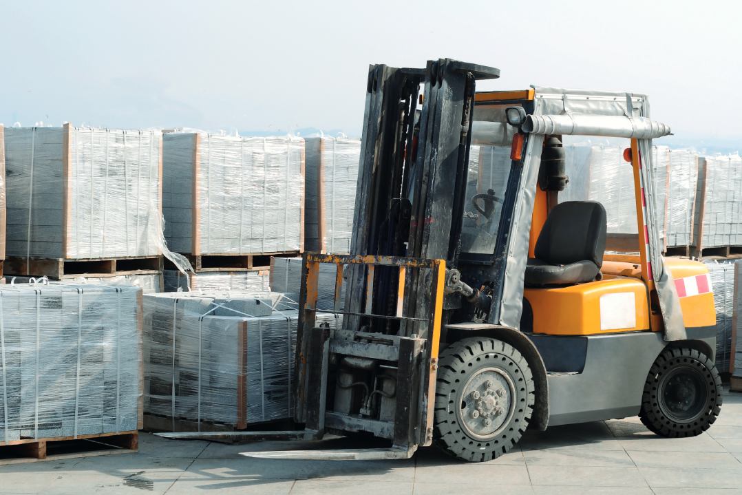 BKT risponde alle sfide dei carrelli elevatori con lo pneumatico MAGLIFT