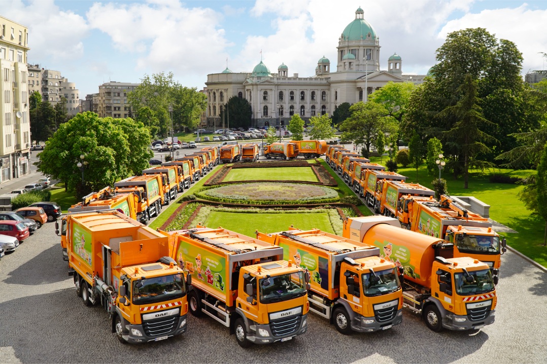 DAF Trucks consegna a Belgrado 44 veicoli per i servizi di igiene urbana