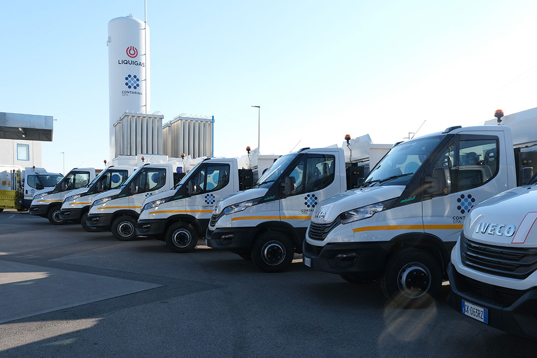 IVECO consegna 50 DAILY CNG a Contarina per un servizio di igiene ambientale ancora più sostenibile