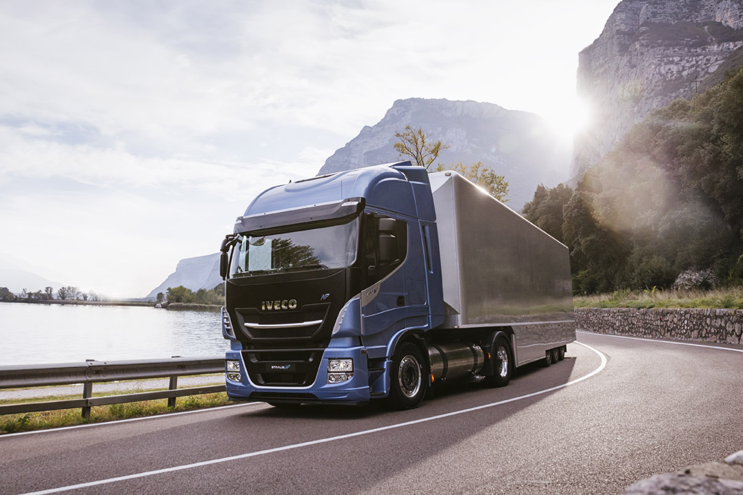 IVECO da record in Italia: oltre 1.000 gli Stralis a gas naturale liquefatto venduti nel 2018