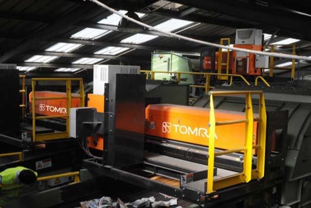 La selezione automatica di TOMRA Sorting aggiunge valore al recupero della carta