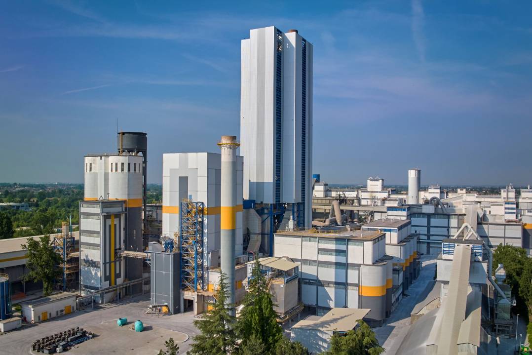 Il progetto di decarbonizzazione della cementeria di Rezzato-Mazzano (Brescia) selezionato per l’Innovation Fund dell’Unione Europea
