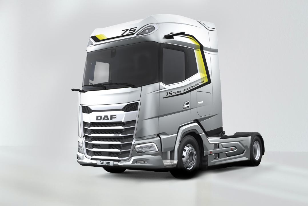 Un’esclusiva edizione del DAF XG+ in occasione dei 75 anni di produzione di veicoli