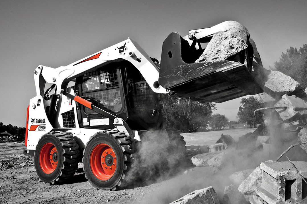 Doosan Bobcat dona mezzi per i soccorsi del terremoto in Turchia