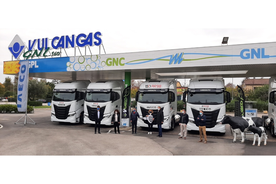 IVECO S-WAY NP entra a far parte della flotta della Autotrasporti Rattini Angelo