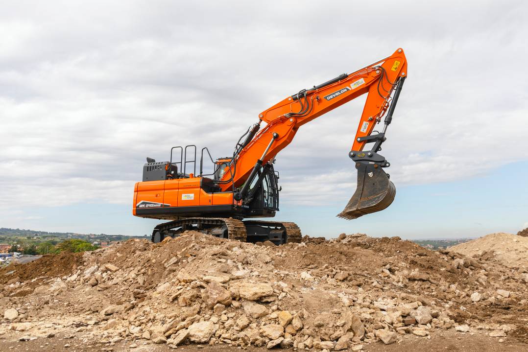 Un successo lungo 70 anni per Idio Ridolfi & Figli, distributore esclusivo Bobcat e DEVELON  per il Centro Italia