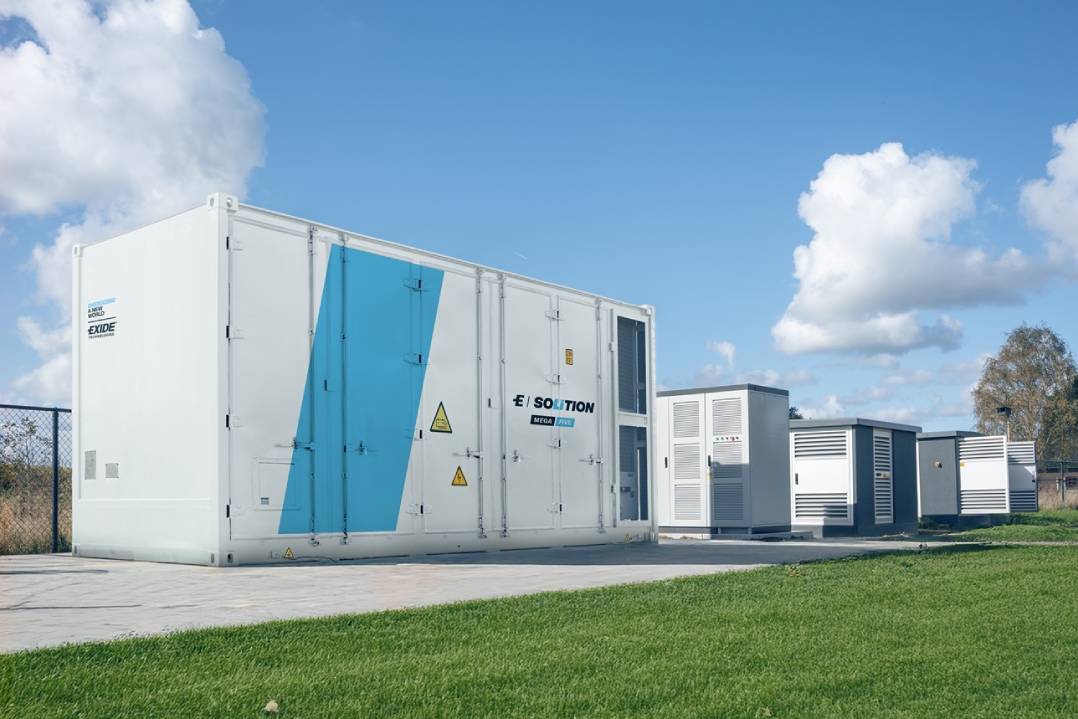 Exide Technologies presenta Solition Mega Five
