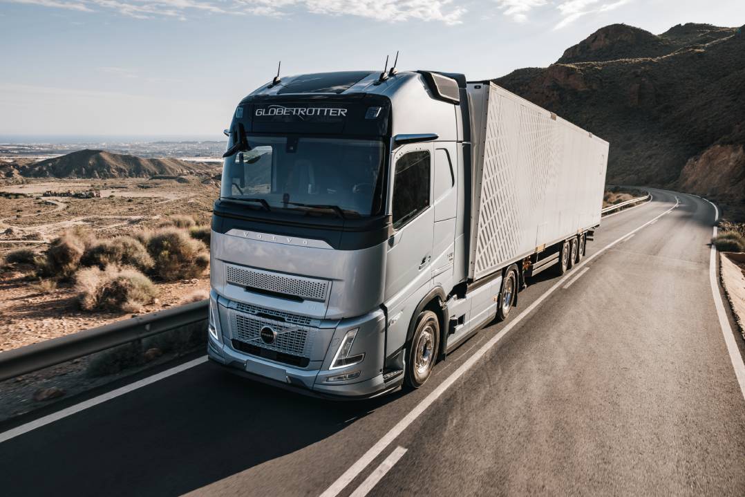 Volvo Trucks lancia il sistema Volvo Dynamic Steering