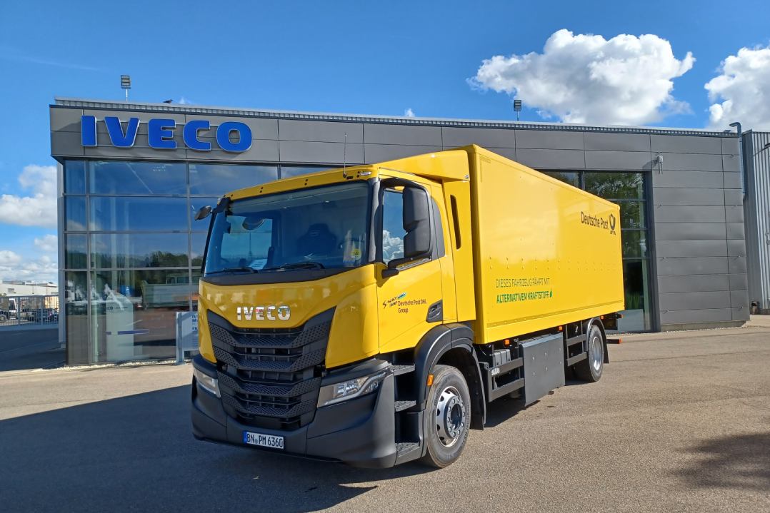 DHL amplia la sua flotta sostenibile in Germania con 178 nuovi IVECO S-WAY CNG