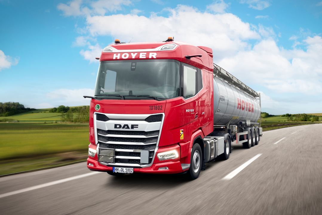 165 trattori DAF XG per HOYER, trasportatore di liquidi a livello mondiale