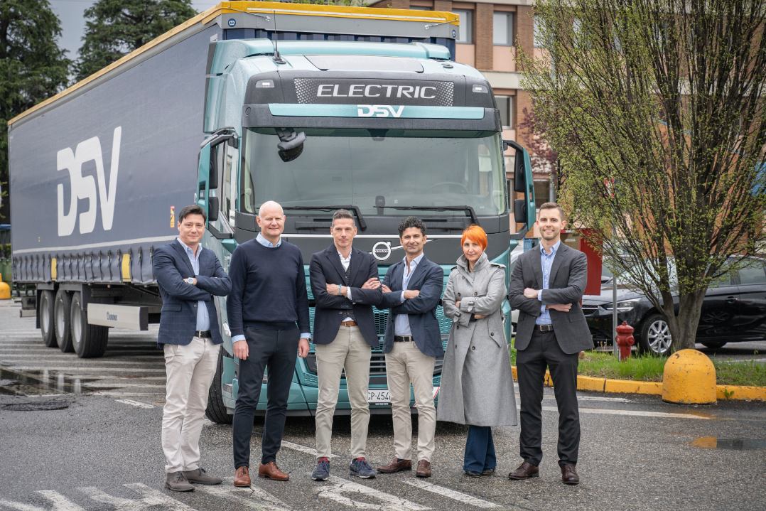 DSV testa la mobilità elettrica con Volvo Trucks Italia